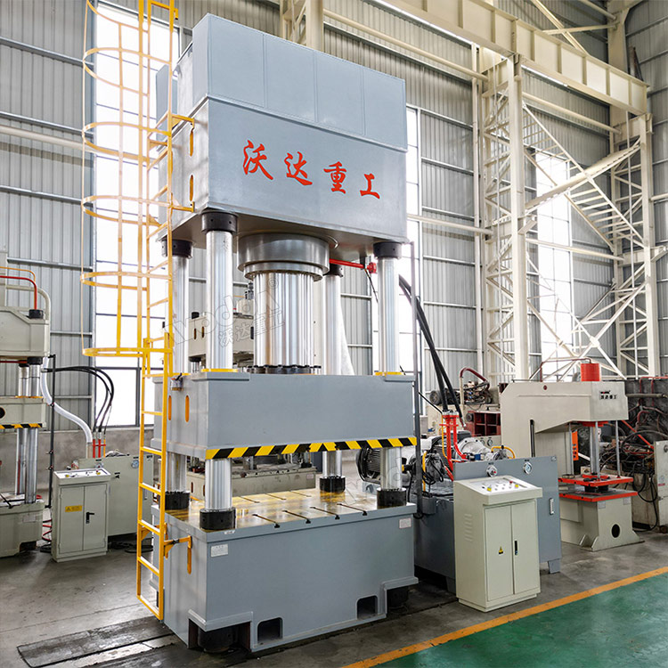 800噸四柱三梁液壓機 800噸四柱三梁液壓機